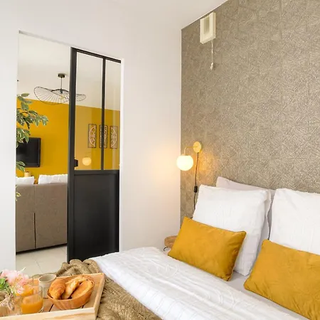 Appartement Le Louis D'Or -Acces Facile Gare/Eurexpo/Aeoroport à Villeurbanne Extérieur photo