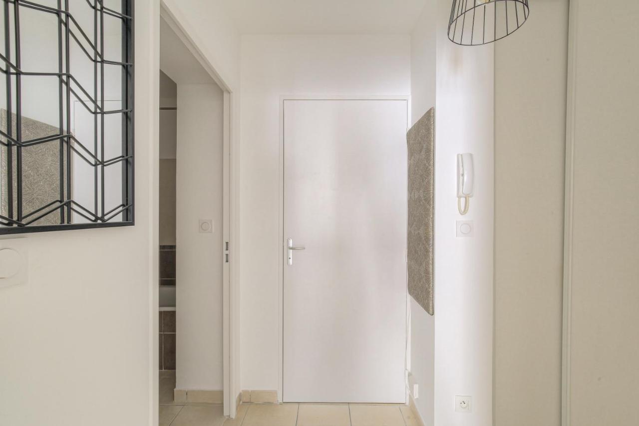 Appartement Le Louis D'or -acces Facile Gare/eurexpo/aeoroport